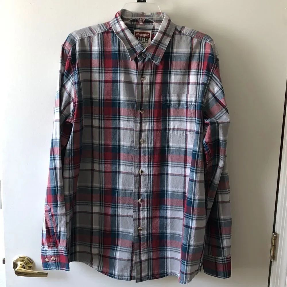Wrangler Long Sleeve Plaid Button Down Size L GUC